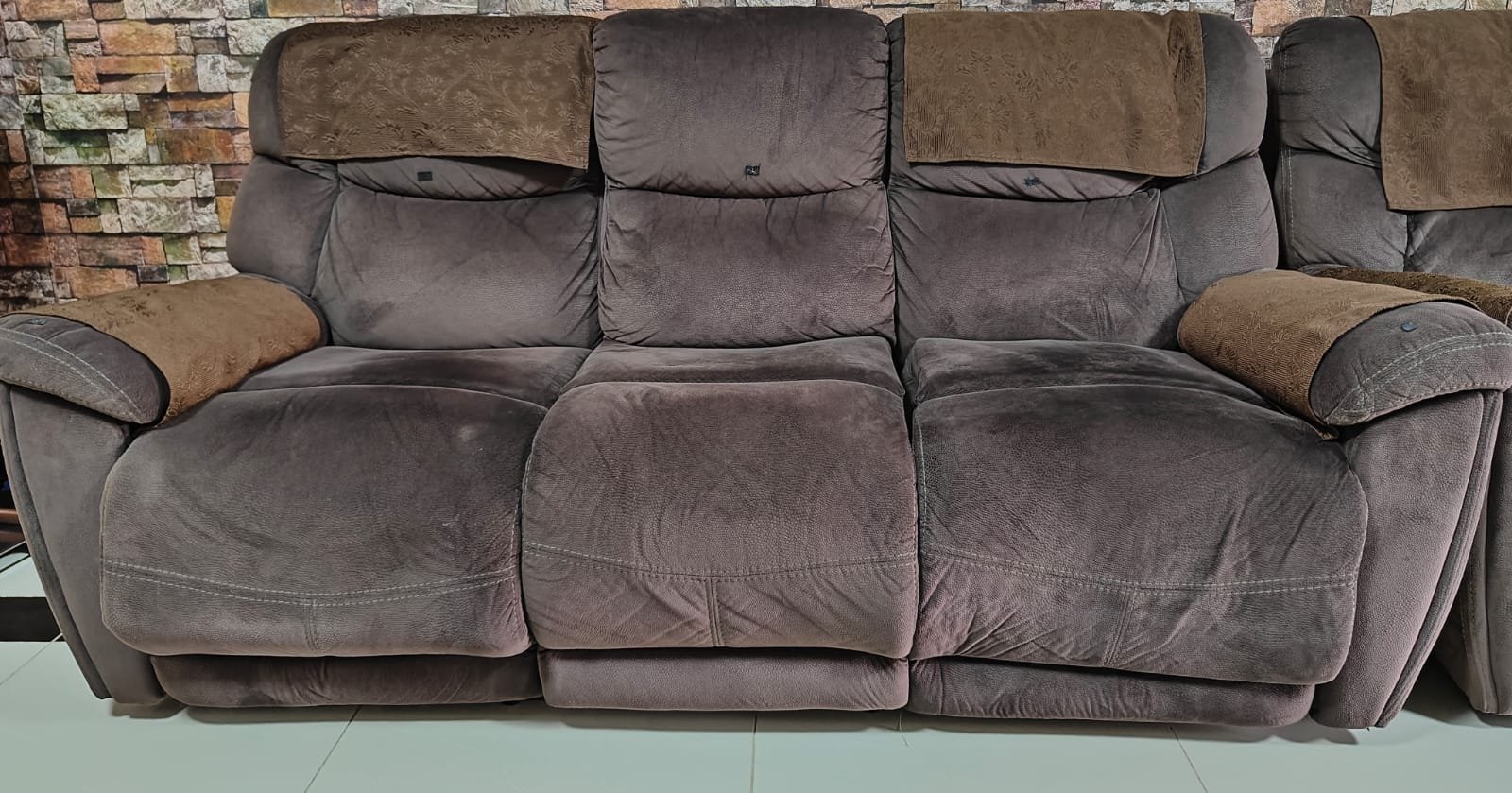 Recliner Sofa