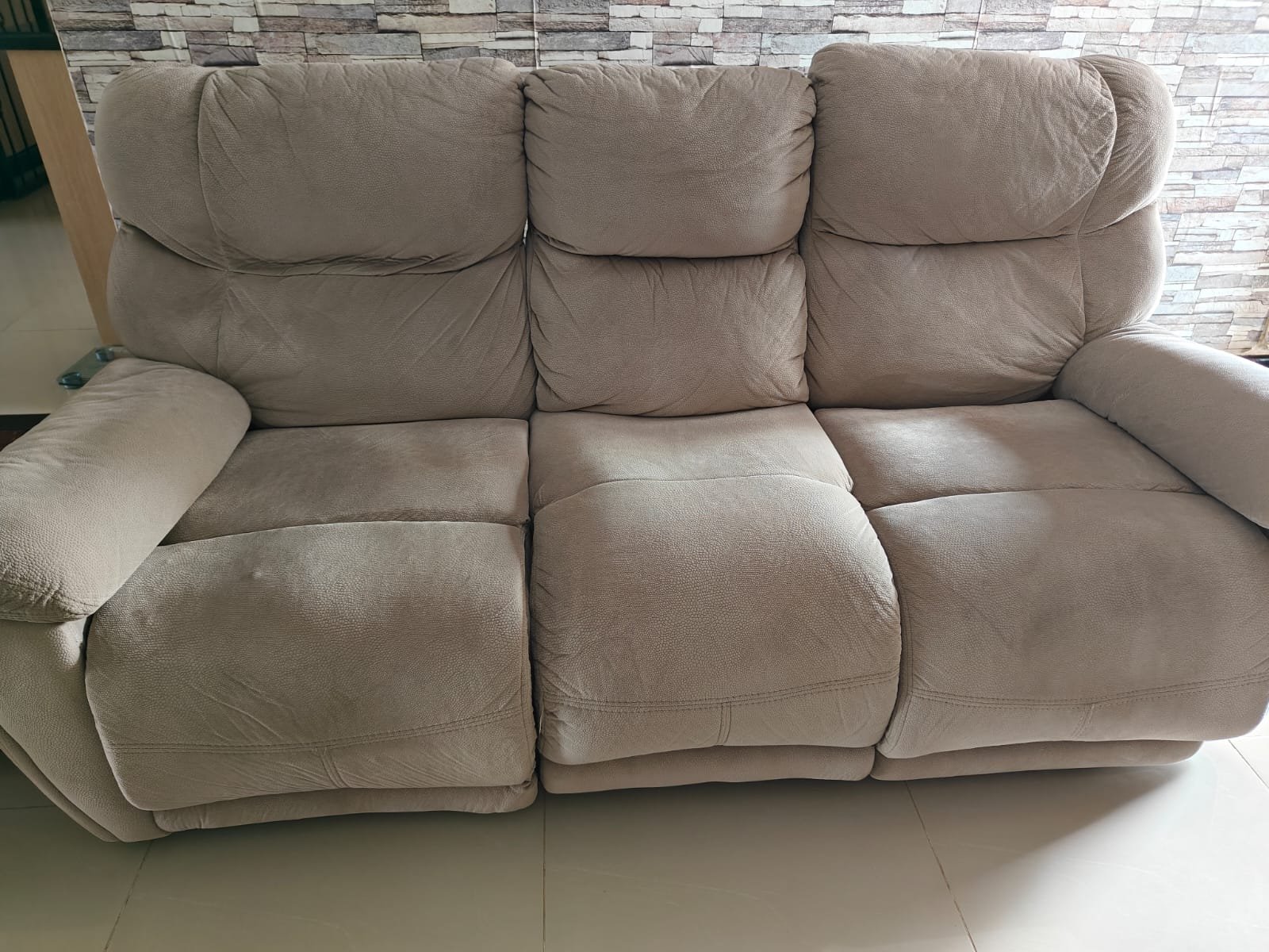 Recliner Sofa